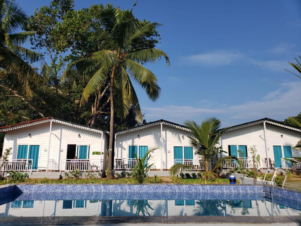 Hotel White Truffle Resort, Arambol