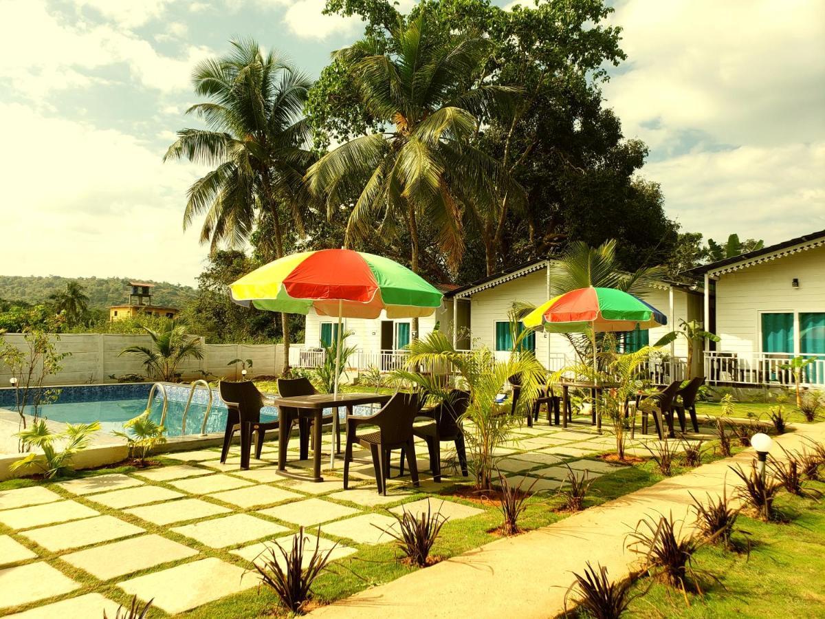 White Truffle Resort, Hotel Arambol